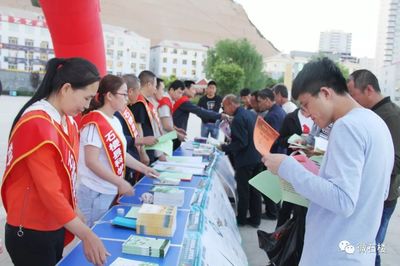 科技興縣，科普惠民——微石樓縣科協(xié)與教科局聯(lián)合舉辦2019科技活動(dòng)周活動(dòng)